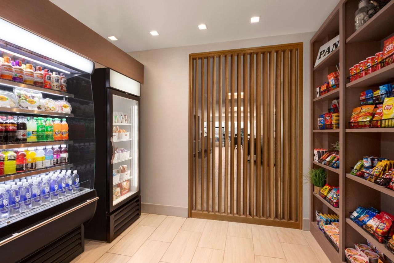 Holiday Inn Express & Suites Denver Airport By Ihg Екстериор снимка