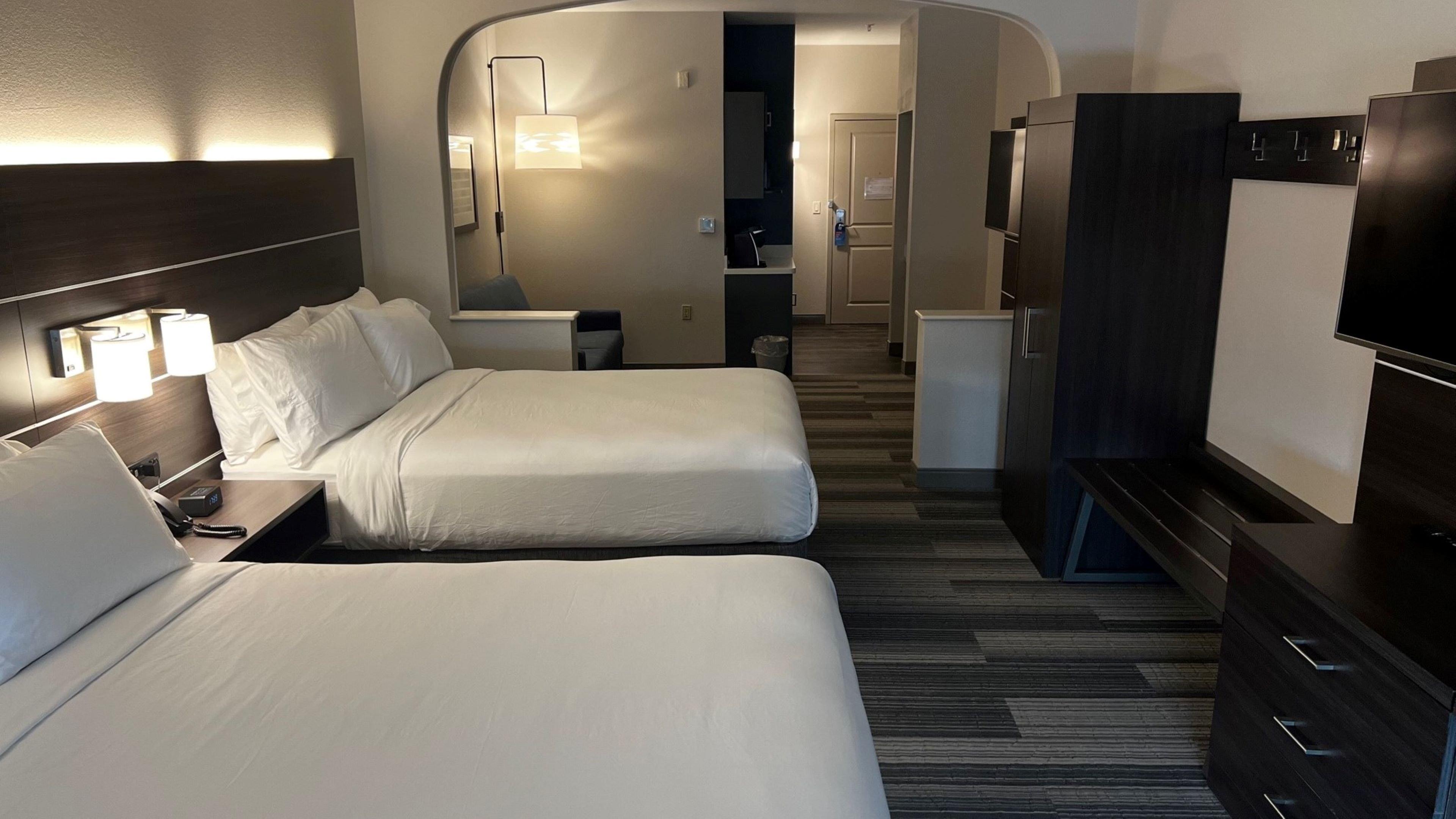 Holiday Inn Express & Suites Denver Airport By Ihg Екстериор снимка