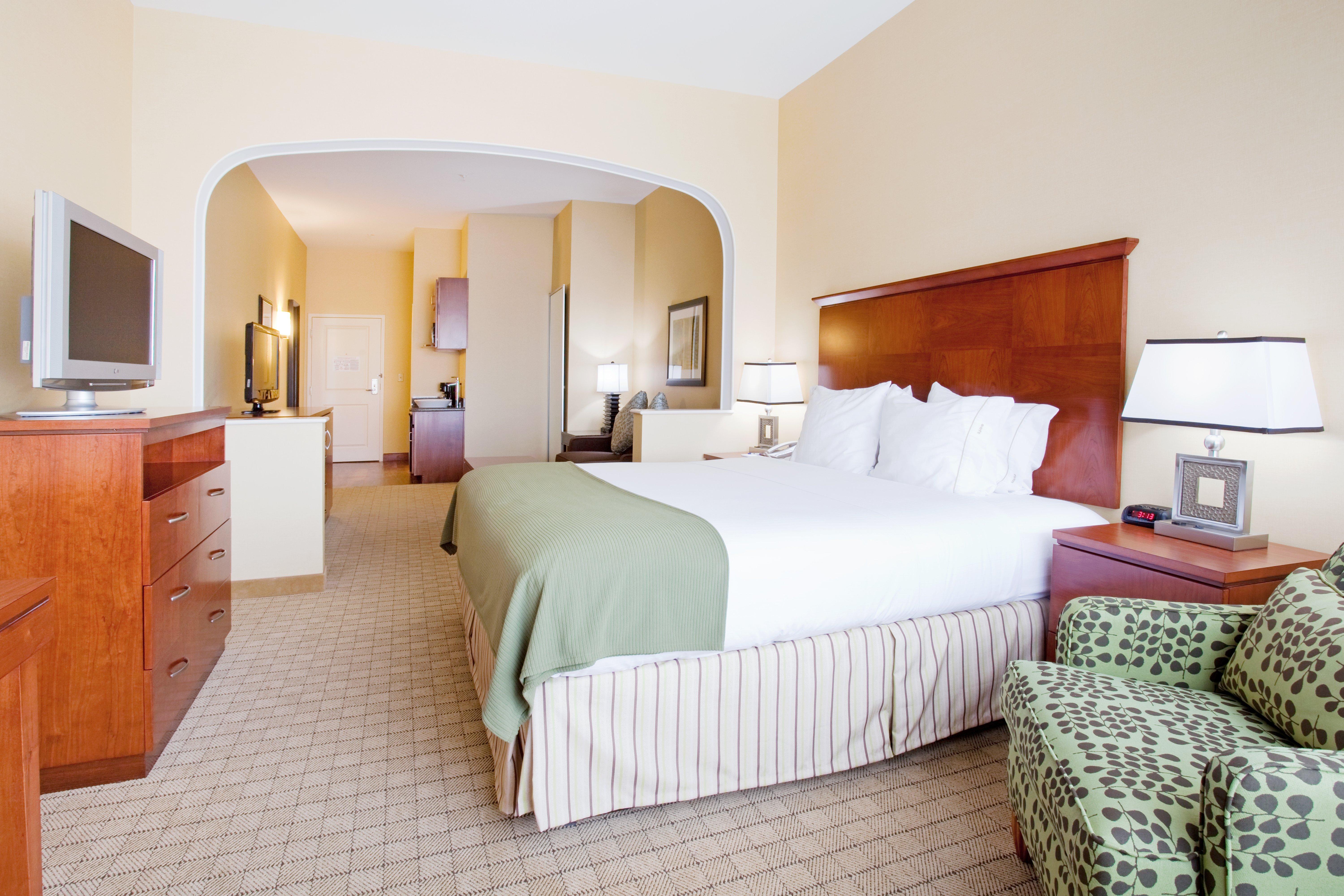 Holiday Inn Express & Suites Denver Airport By Ihg Екстериор снимка