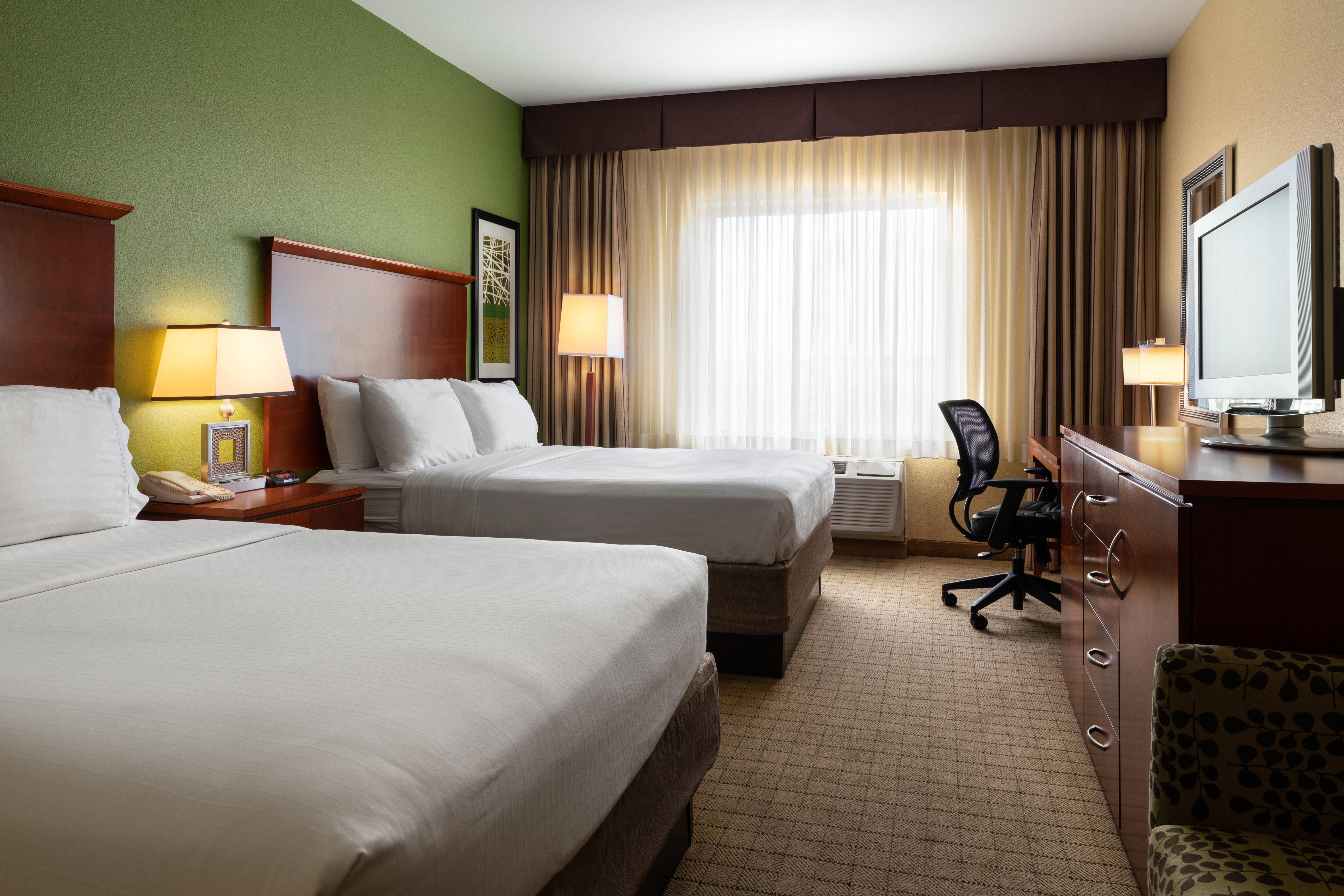 Holiday Inn Express & Suites Denver Airport By Ihg Екстериор снимка